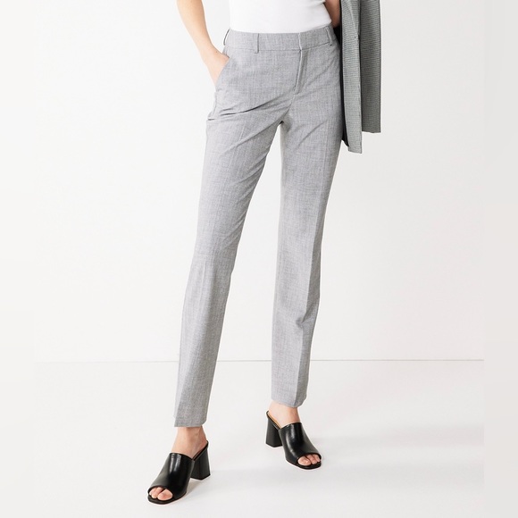 Nine West Pants - NWT Nine West Barely Bootcut Pants Size 8 Short